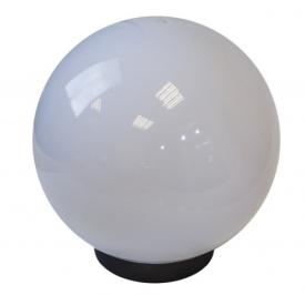 Светильник уличный шар,материал-ПММА(полиметилметакрилат),  d=200мм, в комплекте с основанием из поликарбоната и керамическим патроном Е27, молочно-белый.Palla 20 01 31